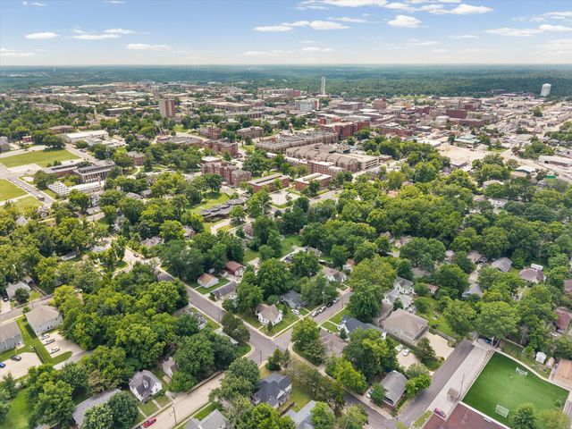 300 RIPLEY ST, Columbia, MO 65201