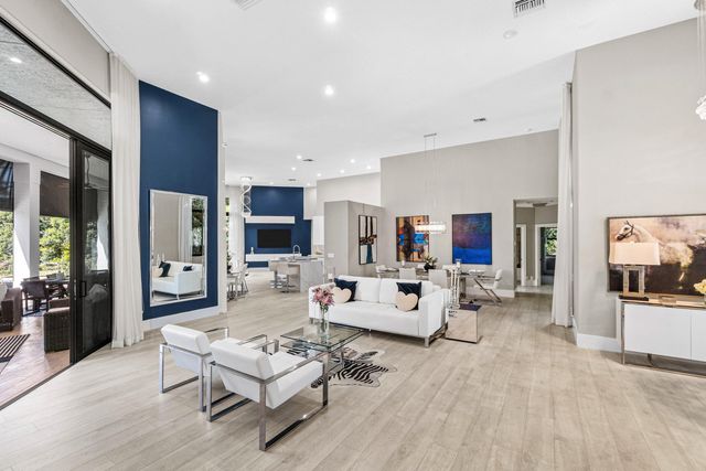 6715 E Calumet Circle, Lake Worth, FL 33467