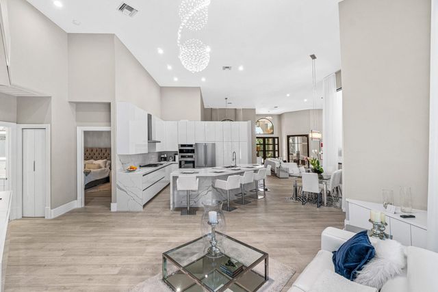 6715 E Calumet Circle, Lake Worth, FL 33467