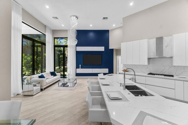 6715 E Calumet Circle, Lake Worth, FL 33467