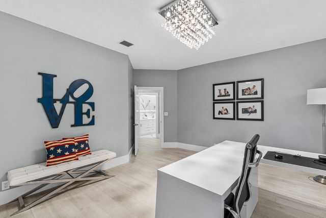 6715 E Calumet Circle, Lake Worth, FL 33467