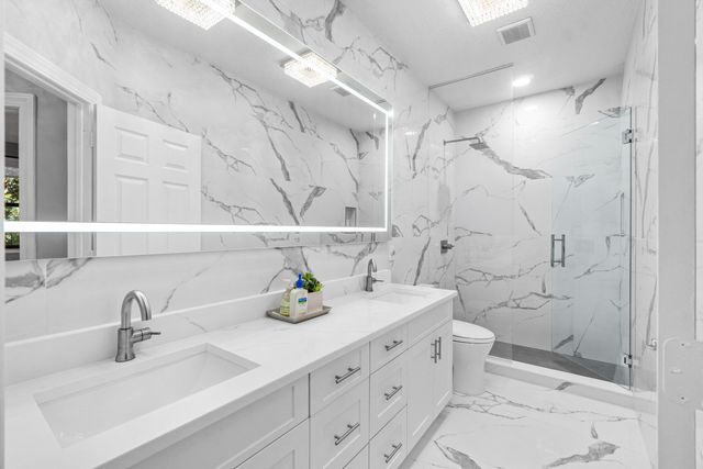 6715 E Calumet Circle, Lake Worth, FL 33467