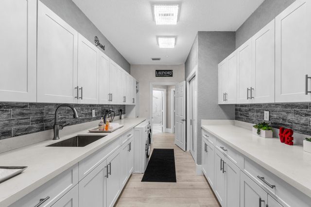 6715 E Calumet Circle, Lake Worth, FL 33467