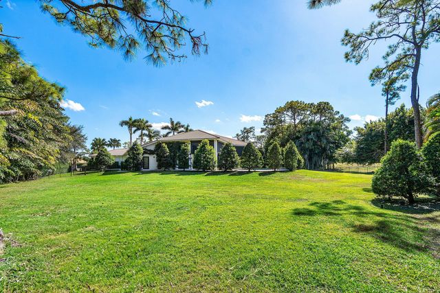 6715 E Calumet Circle, Lake Worth, FL 33467