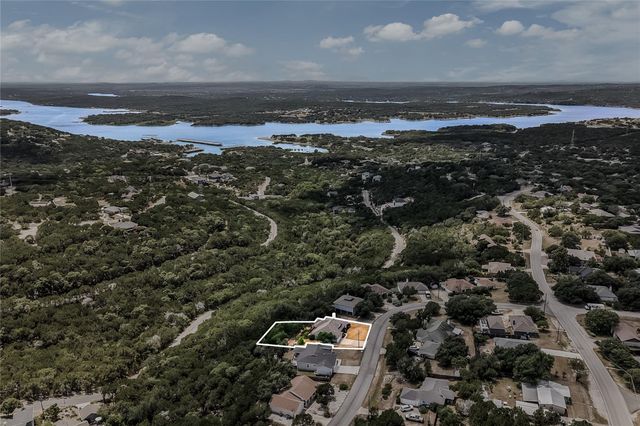 7312 White Oak DR, Lago Vista, TX 78645