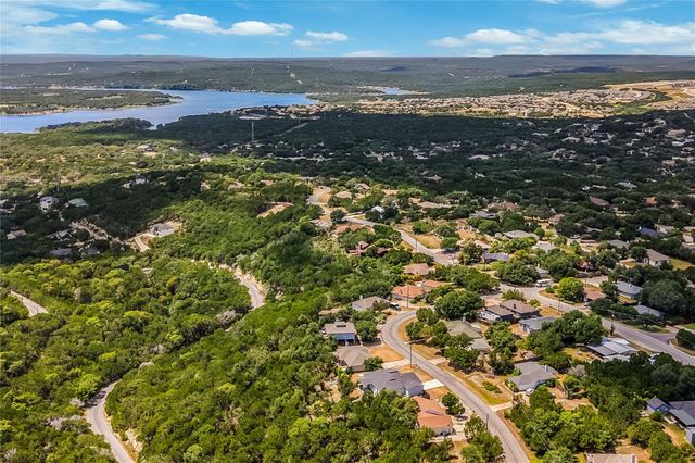7312 White Oak DR, Lago Vista, TX 78645