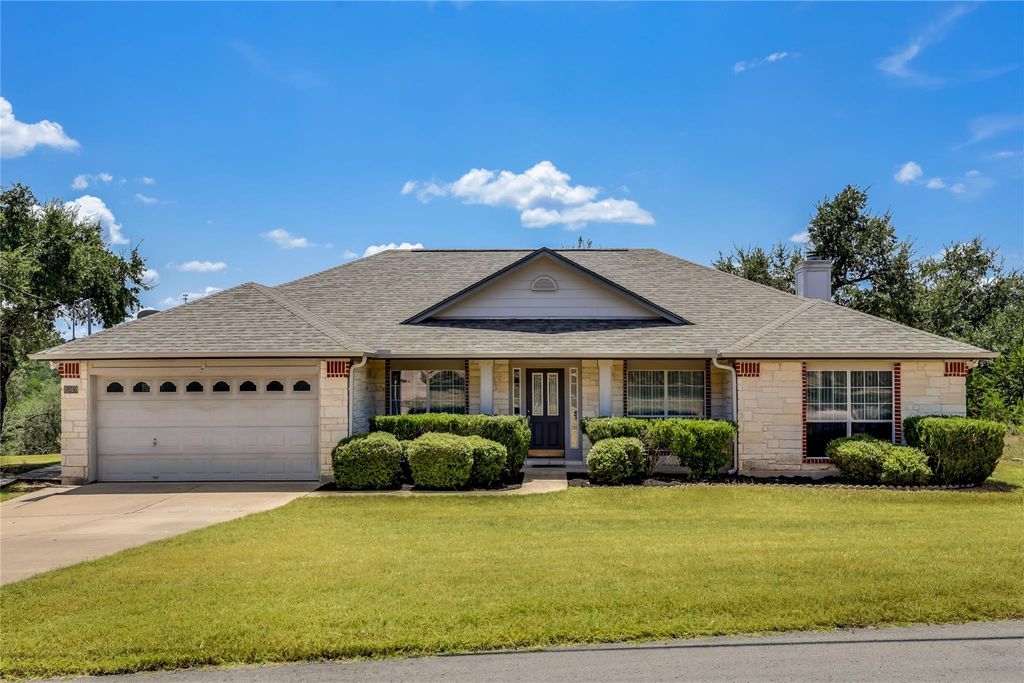 7312 White Oak DR, Lago Vista, TX 78645