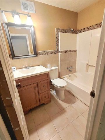 817 Forest Path, Stone Mountain, GA 30088