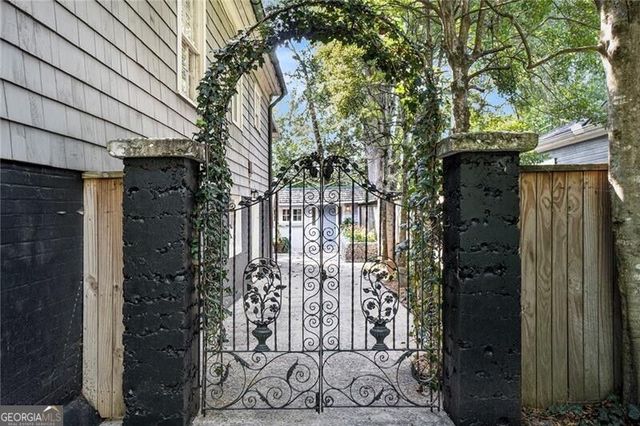 2378 Glenwood Drive NE, Atlanta, GA 30305