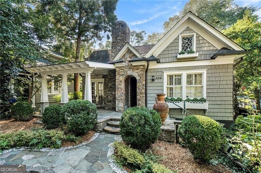 2378 Glenwood Drive NE, Atlanta, GA 30305