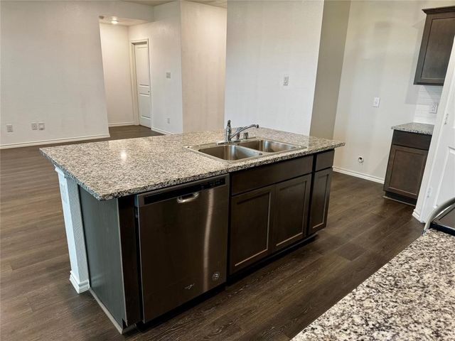 4325 Pyramid Drive, Forney, TX 75126
