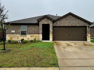 4325 Pyramid Drive, Forney, TX 75126