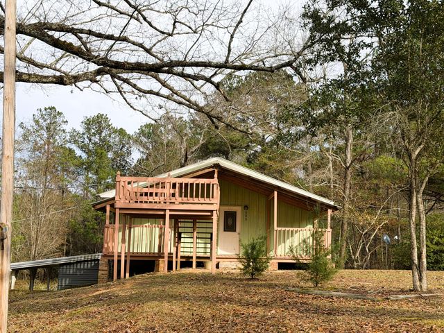 522 Southgate Rd., Hattiesburg, MS 39401