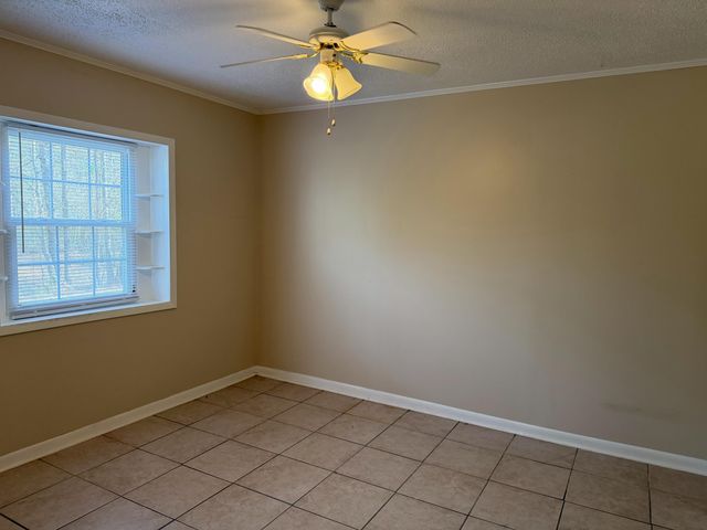 522 Southgate Rd., Hattiesburg, MS 39401