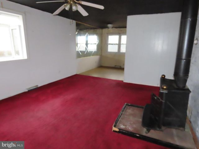 126 KARLYN DR, New Castle, DE 19720