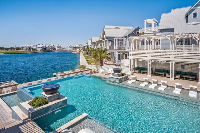 160 Tailwind Dr D, Port Aransas, TX 78373
