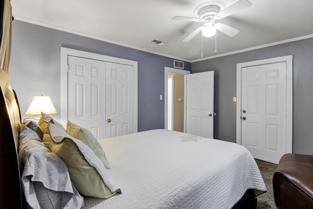 1215 Andrews, Kilgore, TX 75662