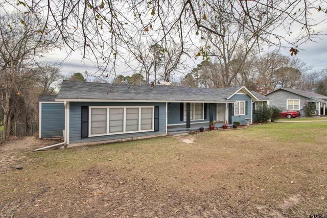 1215 Andrews, Kilgore, TX 75662