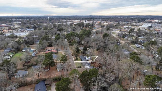 1215 Andrews, Kilgore, TX 75662