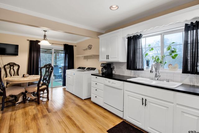 1215 Andrews, Kilgore, TX 75662