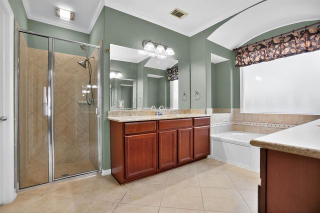 11650 Brentcross Drive, Tomball, TX 77377