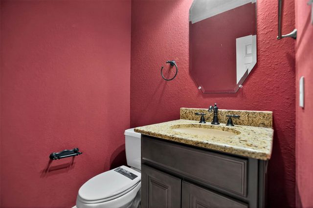 11650 Brentcross Drive, Tomball, TX 77377