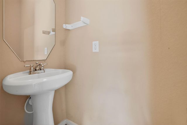 11650 Brentcross Drive, Tomball, TX 77377