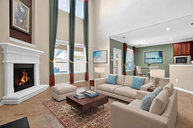 11650 Brentcross Drive, Tomball, TX 77377