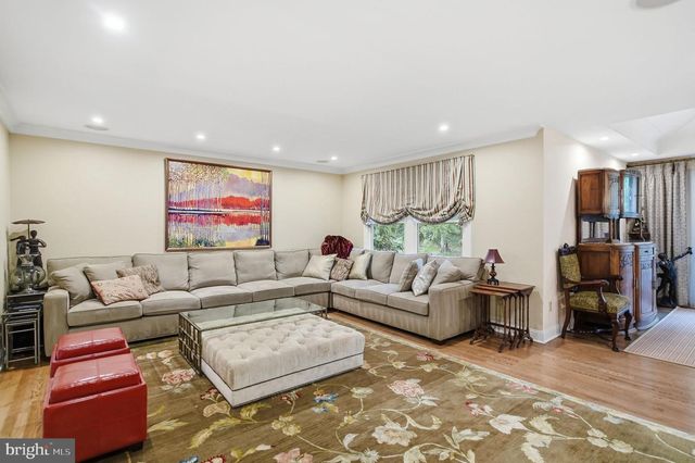 75 RIDINGS WAY, Ambler, PA 19002