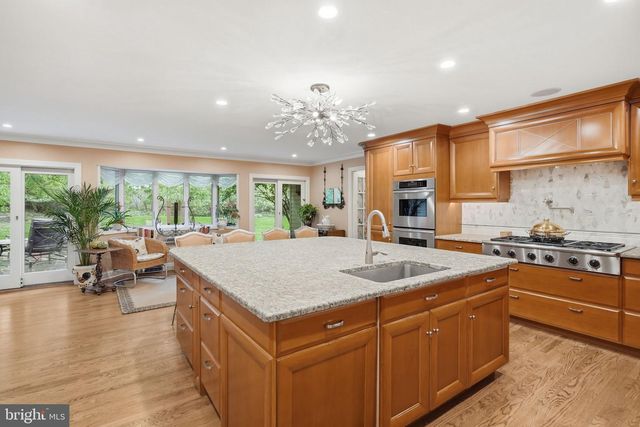 75 RIDINGS WAY, Ambler, PA 19002