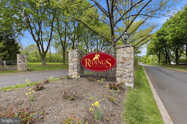 75 RIDINGS WAY, Ambler, PA 19002