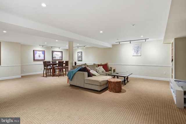 75 RIDINGS WAY, Ambler, PA 19002