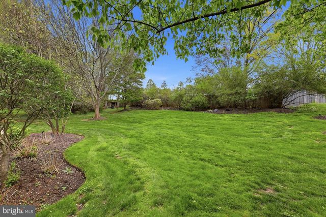 75 RIDINGS WAY, Ambler, PA 19002