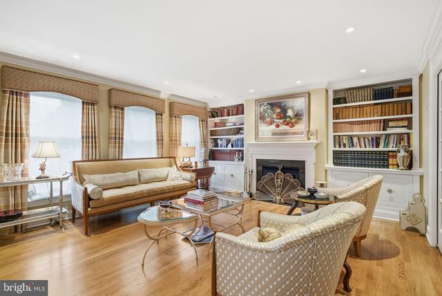 75 RIDINGS WAY, Ambler, PA 19002