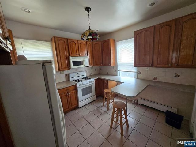 108 S 16th Street 2, East Orange, NJ 07018