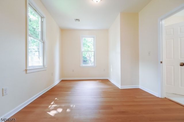 865 S 20Th St, Newark City, NJ 07108
