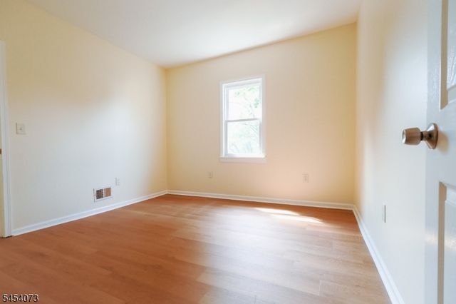 865 S 20Th St, Newark City, NJ 07108