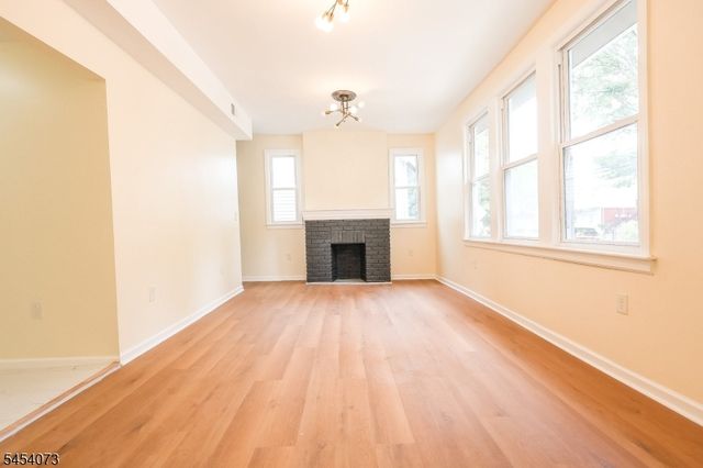 865 S 20Th St, Newark City, NJ 07108