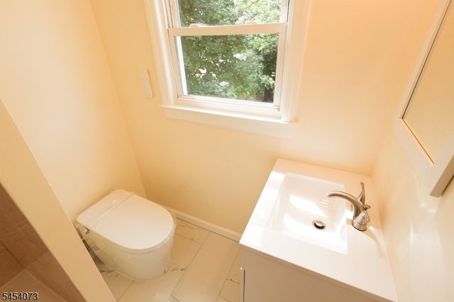 865 S 20Th St, Newark City, NJ 07108