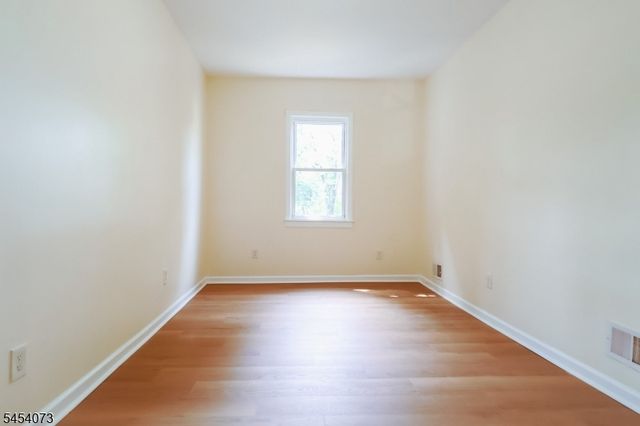 865 S 20Th St, Newark City, NJ 07108