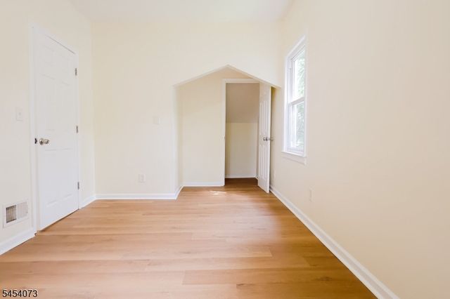 865 S 20Th St, Newark City, NJ 07108