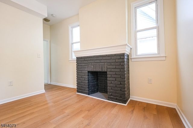 865 S 20Th St, Newark City, NJ 07108