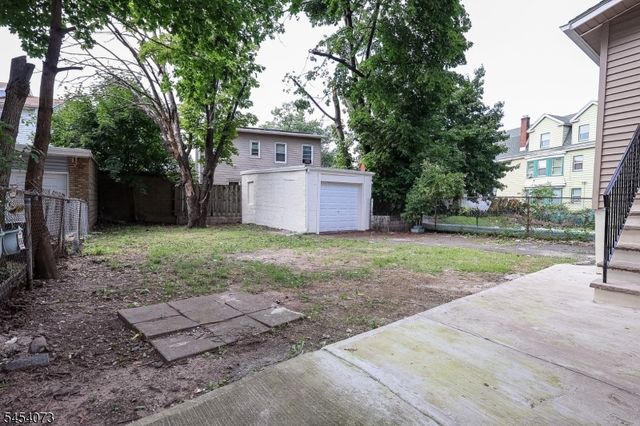 865 S 20Th St, Newark City, NJ 07108