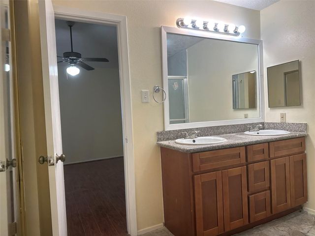 15731 Castorglen Drive, Houston, TX 77598