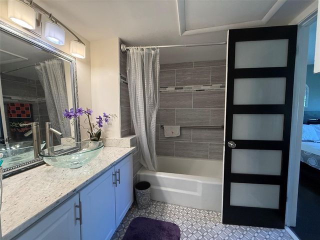 1950 N Andrews Avenue 103D, Wilton Manors, FL 33311