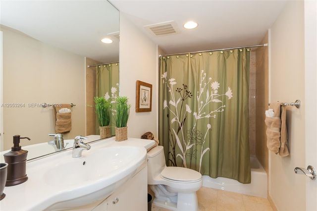 1830 S Ocean Dr 3204, Hallandale Beach, FL 33009