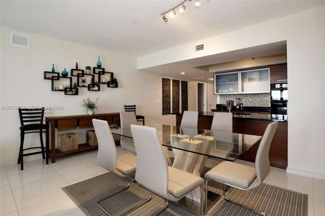 1830 S Ocean Dr 3204, Hallandale Beach, FL 33009