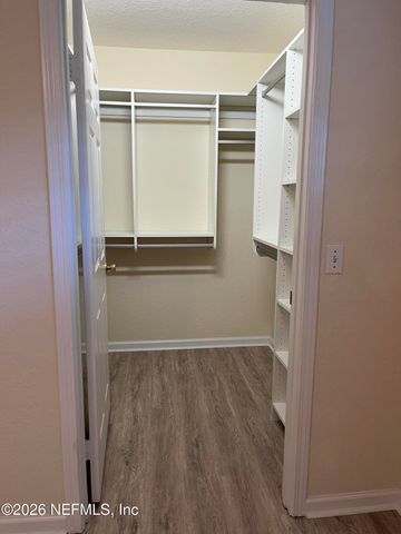 1701 THE GREENS Way 816, Jacksonville Beach, FL 32250