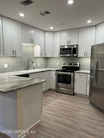 1701 THE GREENS Way 816, Jacksonville Beach, FL 32250