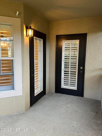 1701 THE GREENS Way 816, Jacksonville Beach, FL 32250